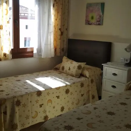 Charming In With Shared Pool Daire *
